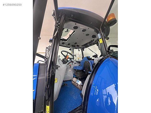 İş Makineleri & Sanayi / Tarım Makineleri / Traktör / New Holland / TR5.100