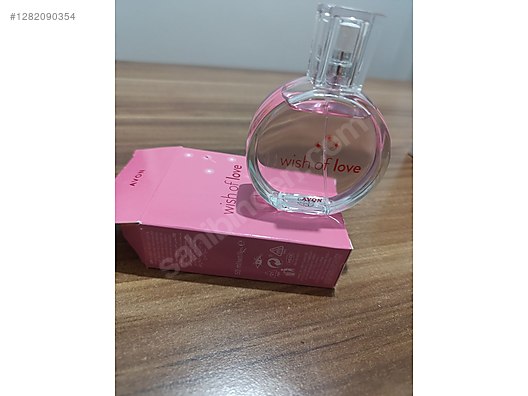 Used & Brand New Items / Beauty & Healthcare / Perfumes & Fragrances / Women