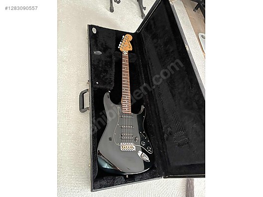 İkinci El ve Sıfır Alışveriş / Müzik / Müzik Aletleri / Telli Çalgılar / Gitar / Elektro