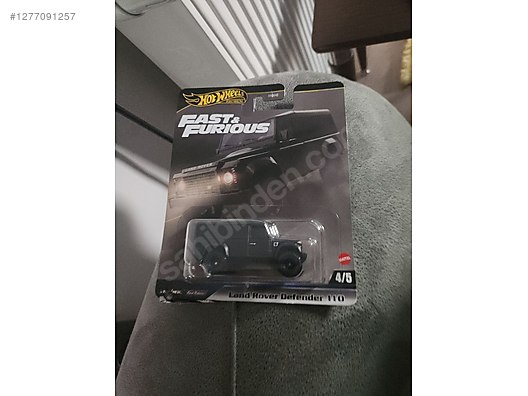 Hot Wheels Diecast Model 1:6 Land Rover Araba