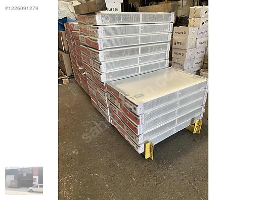 Used & Brand New Items / Garden & Home Improvement / Home Improvement / Heating / Central Heating Towel Radiator