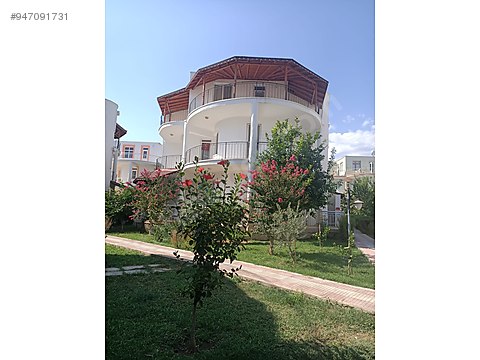 mersin bozyazi caretta sitesinde denize sifir konumda triplex vi satilik villa ilanlari sahibinden com da 947091731