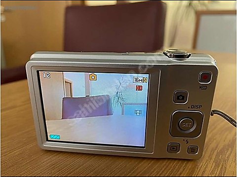 Compact / Casio / Exilim EX-Z75 / Casio Exilim 16.1 Mp on