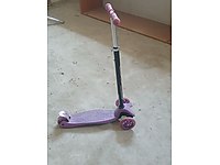 IŞIKLI SCOOTER VE ÇOCUK BİSİKLETİ #1253092507