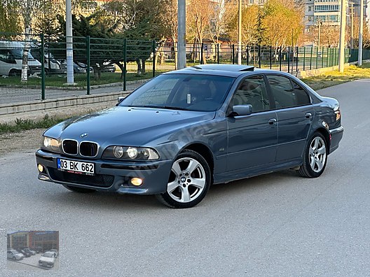 Vasıta / Otomobil / BMW / 5 Serisi / 520i / Standart