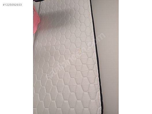 Used & Brand New Items / Home Decor / Furniture / Bedroom / Beds