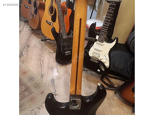 İkinci El ve Sıfır Alışveriş / Müzik / Müzik Aletleri / Telli Çalgılar / Gitar / Elektro