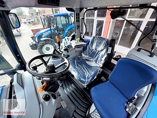 2023 TR6.145S New Holland