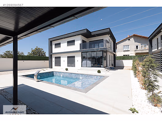 ÇUMRA MEYDAN MAHALLESİ SATILIK HAVUZLU MÜSTAKİL VİLLA #1269094567