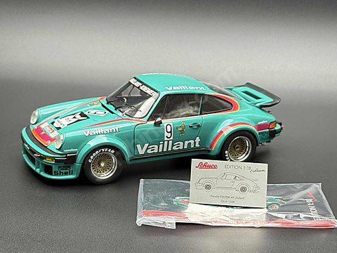 1:18 Porsche 911 934 RSR DRM 1976 Wollek Vaillant - Schuco Exc. on