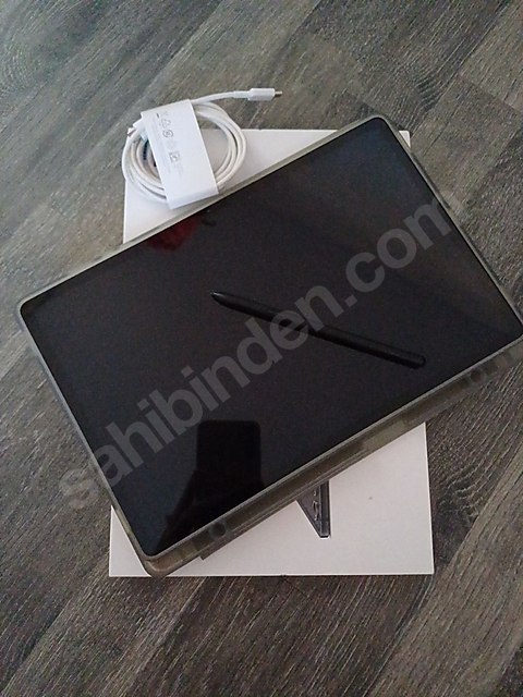 galaxy S9+ 256GB yeni gibi