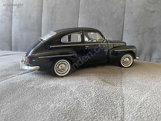 Revell ボルボ PV 544 ミニカー 1/18 ブラック Revell Diecast Model 1:18 Volvo Araba - 1320094979