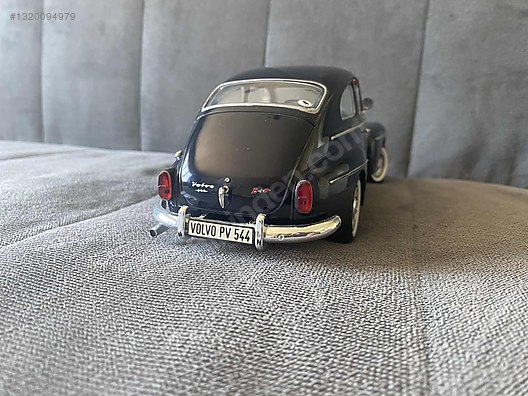 Revell ボルボ PV 544 ミニカー 1/18 ブラック Revell Diecast Model 1:18 Volvo Araba - 1320094979