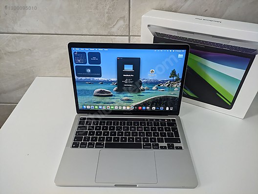 Apple Macbook / Macbook Pro 2022 | M2 | 8GB DDR5 RAM | 256GB SSD