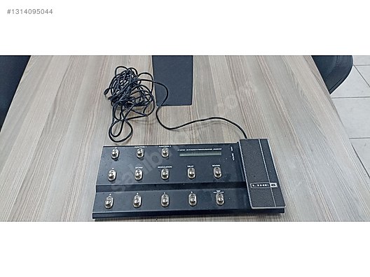 Line6 POD X3 PRO rack sistem Line6 FBV Shortboard MK2 footswitch