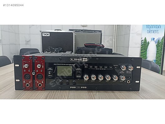 Line6 POD X3 PRO rack sistem Line6 FBV Shortboard MK2 footswitch