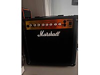 Marshall MG15DFX