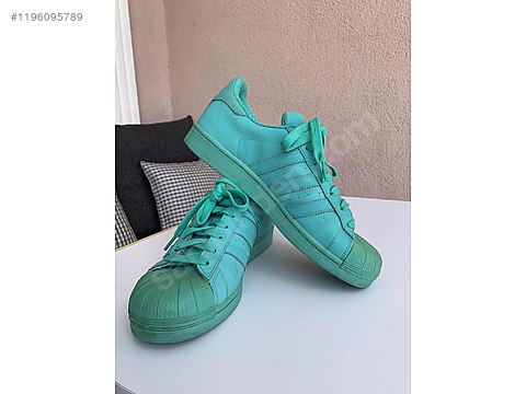 Superstar mint green online