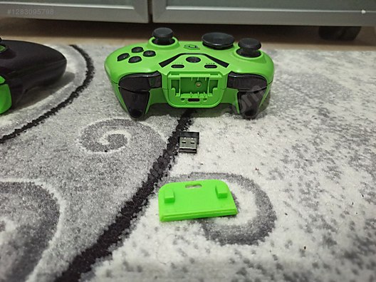 Used & Brand New Items / Gaming & Gamers Exclusive / Gaming Equipment / PC Controller & Gamepad