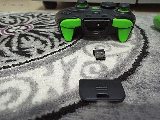 Used & Brand New Items / Gaming & Gamers Exclusive / Gaming Equipment / PC Controller & Gamepad