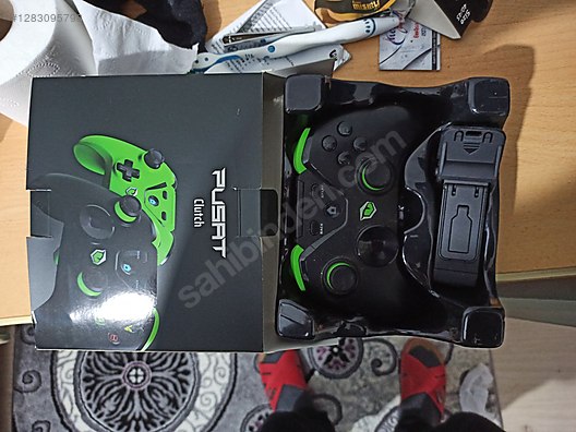 Used & Brand New Items / Gaming & Gamers Exclusive / Gaming Equipment / PC Controller & Gamepad