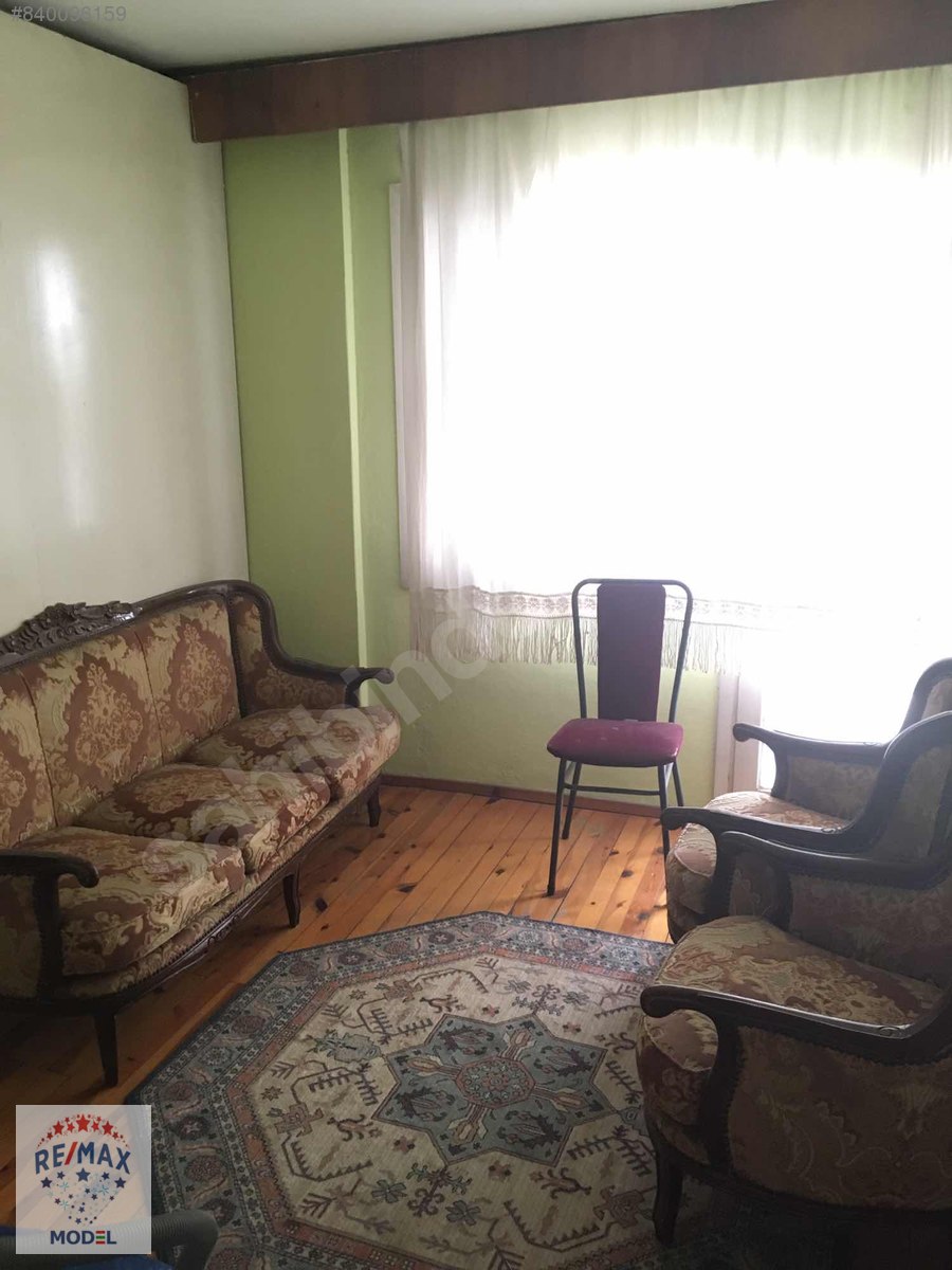 İzmir,Bornova,Ege üniversitesi yakını,Eşyalı,3+1 daire Kiralık Daire
