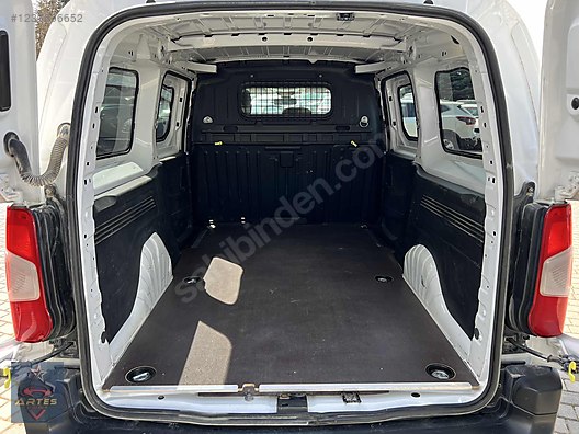 Opel / Combo Cargo / 1.5 D Elegance XL / ARTES'TEN 2021 OPEL COMBO ...