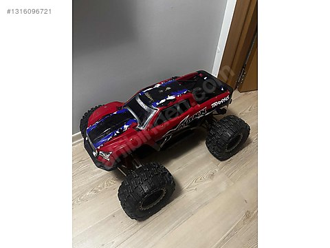 TRAXASS XMAXX 8S DEV RC EKSTRALI - Traxxas RC Araçlar Araba
