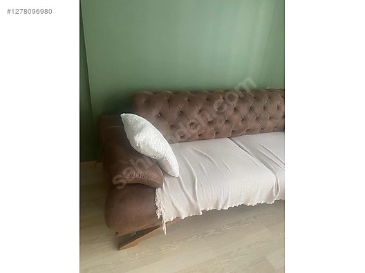 Used & Brand New Items / Home Decor / Furniture / Den & Living Room / Living Room Furniture