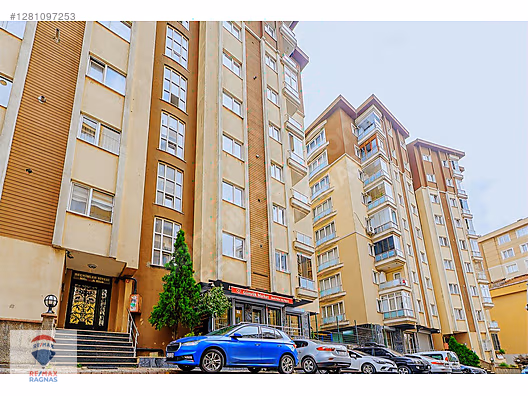 Ümraniye Site Mahallesinde Rampalı 1.000 m² Depolu Ticari Alan