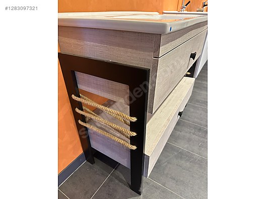 Used & Brand New Items / Garden & Home Improvement / Home Improvement / Bathroom & Kitchen / Bathroom Cabinets