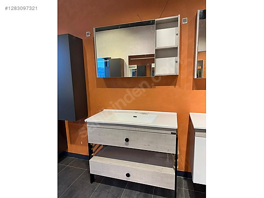 Used & Brand New Items / Garden & Home Improvement / Home Improvement / Bathroom & Kitchen / Bathroom Cabinets