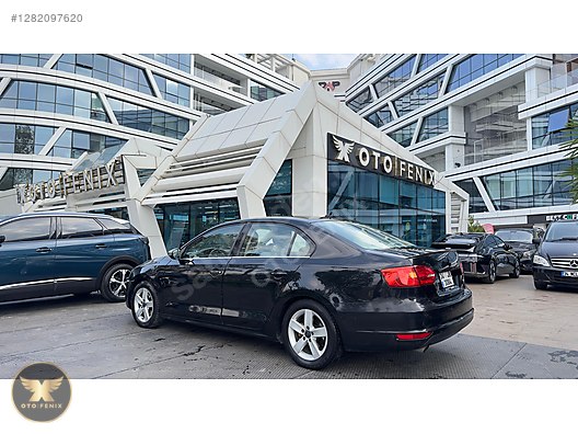OTOFENİX 2012 VOLKSWAGEN JETTA 1.6 TDI COMFORTLINE DSG 160.000KM