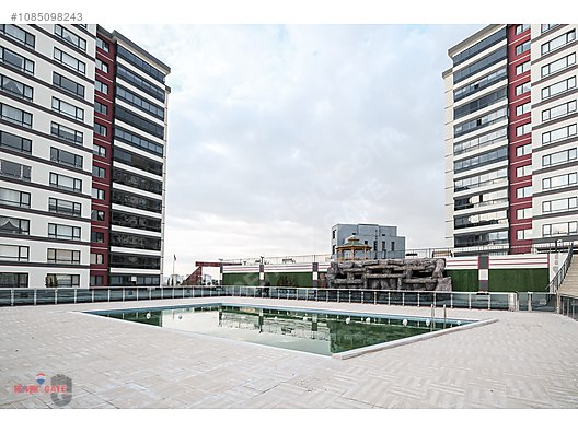 BORDO LOCA DA ''C'' BLOK GİRİŞ KAT 4+1 SATILIK DAİRE