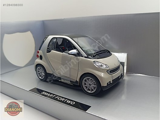 NewRay Diecast Model 1:24 Smart Araba - 1284098300