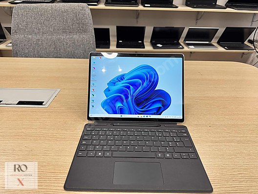 Mağazadan Microsoft Surface Book 1