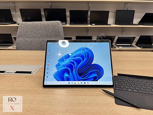 MICROSOFT SURFACE SNAPDRAGON X10 16GB RAM 256GB SSD 13