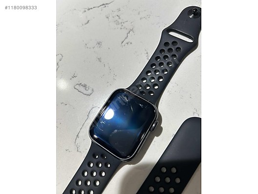 Apple Watch SE 40 MM Nike at sahibinden 1180098333