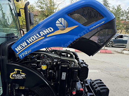 Machinery / Agricultural Machines / Tractors / New Holland / TT4.50