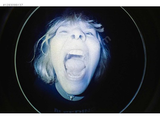 Used & Brand New Items / Cameras & Photographic Equipment / Analogue Film Cameras / 35 mm Film Cameras / Lomo