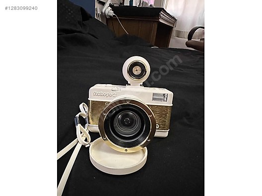 Used & Brand New Items / Cameras & Photographic Equipment / Analogue Film Cameras / 35 mm Film Cameras / Lomo