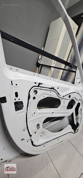 BMW X1 Kapı