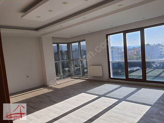 Emlak Ofisinden 4 1 240 M Satilik Daire 875 000 Tl Ye Sahibinden Com Da 879100010