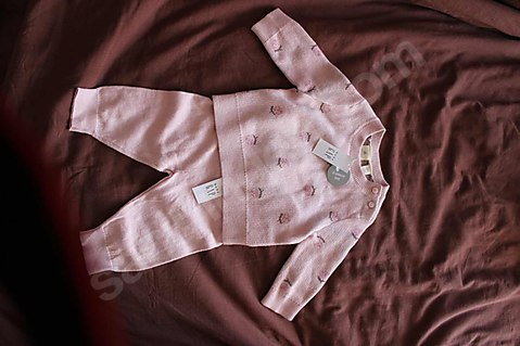 Şık ve Rahat! 3-6 Ay Çiçekli Bebek Takımı - Etiketli ve Yeni