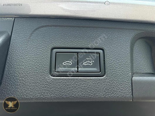 OTOFENİX 2023 VW PASSAT VARIANT 1.5 TSI ELEGANCE CAM TAVAN