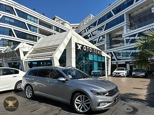 OTOFENİX 2023 VW PASSAT VARIANT 1.5 TSI ELEGANCE CAM TAVAN