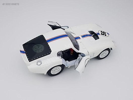1/18 die-cast Shelby Cobra Daytona Coupe #56 1965 on sahibinden
