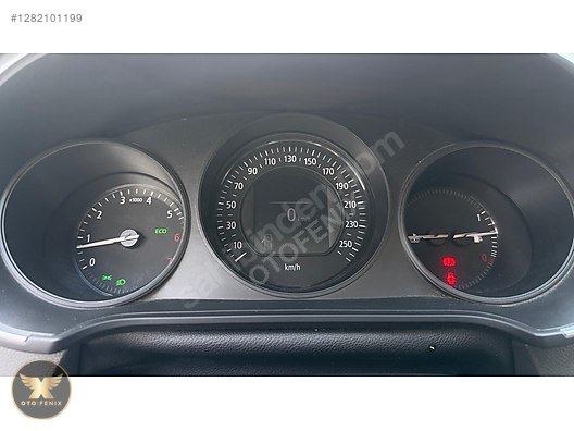 OTOFENİX 2017 MEGANE SEDAN MANUEL 1.6 JOY 80.000KM