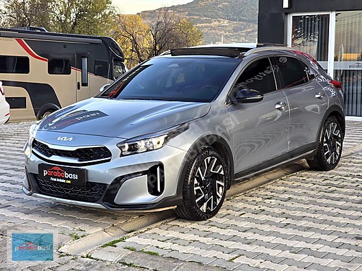 Kia XCeed 1.5 T-GDI Elegance Plus - 2024