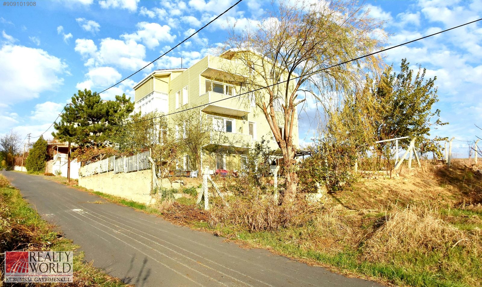 RW YASEMİN ERUÇAN�dan FULL DENİZ MANZARALI SATILIK MÜSTAKİL BİNA